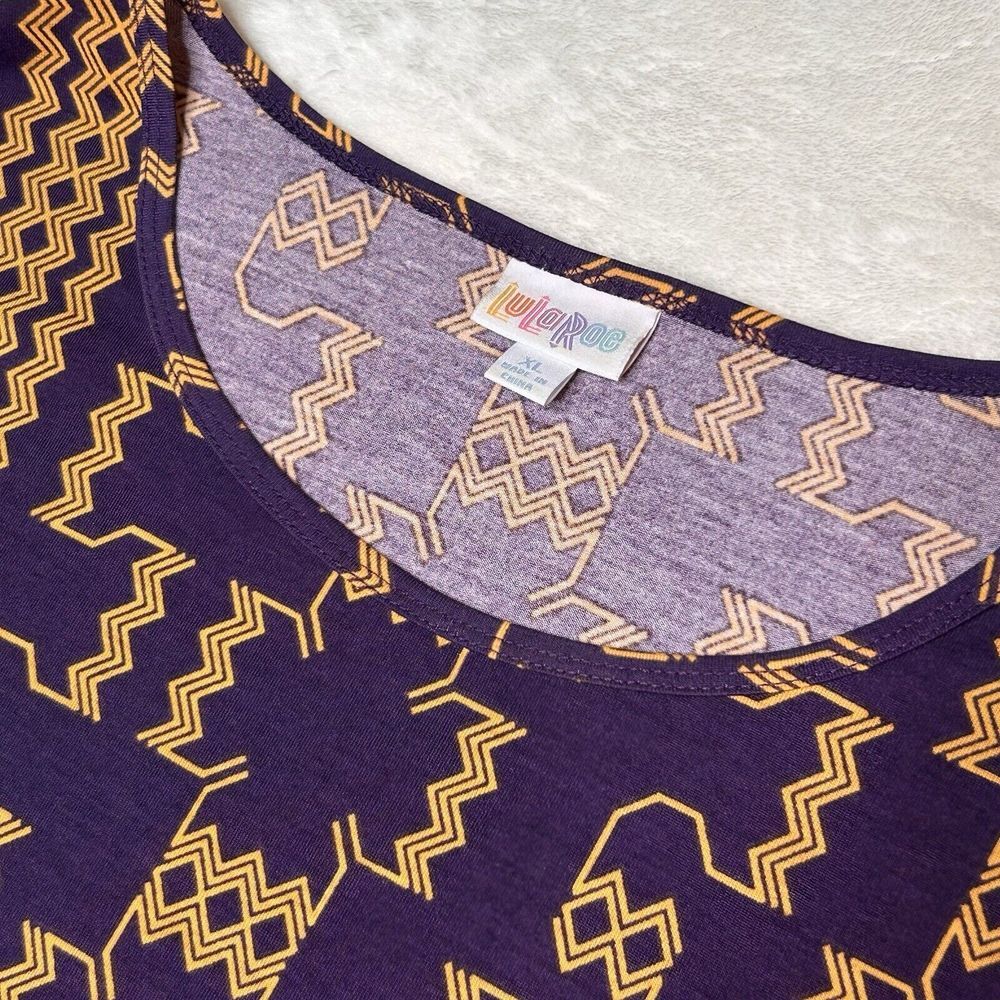 LulaRoe Irma Tunic XL Purple‎ Geometric Short Sleeve Shirt Round Neck